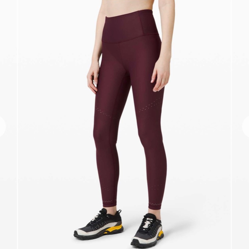 Lululemon Zoned In Tight 27" Cassis - Size 4